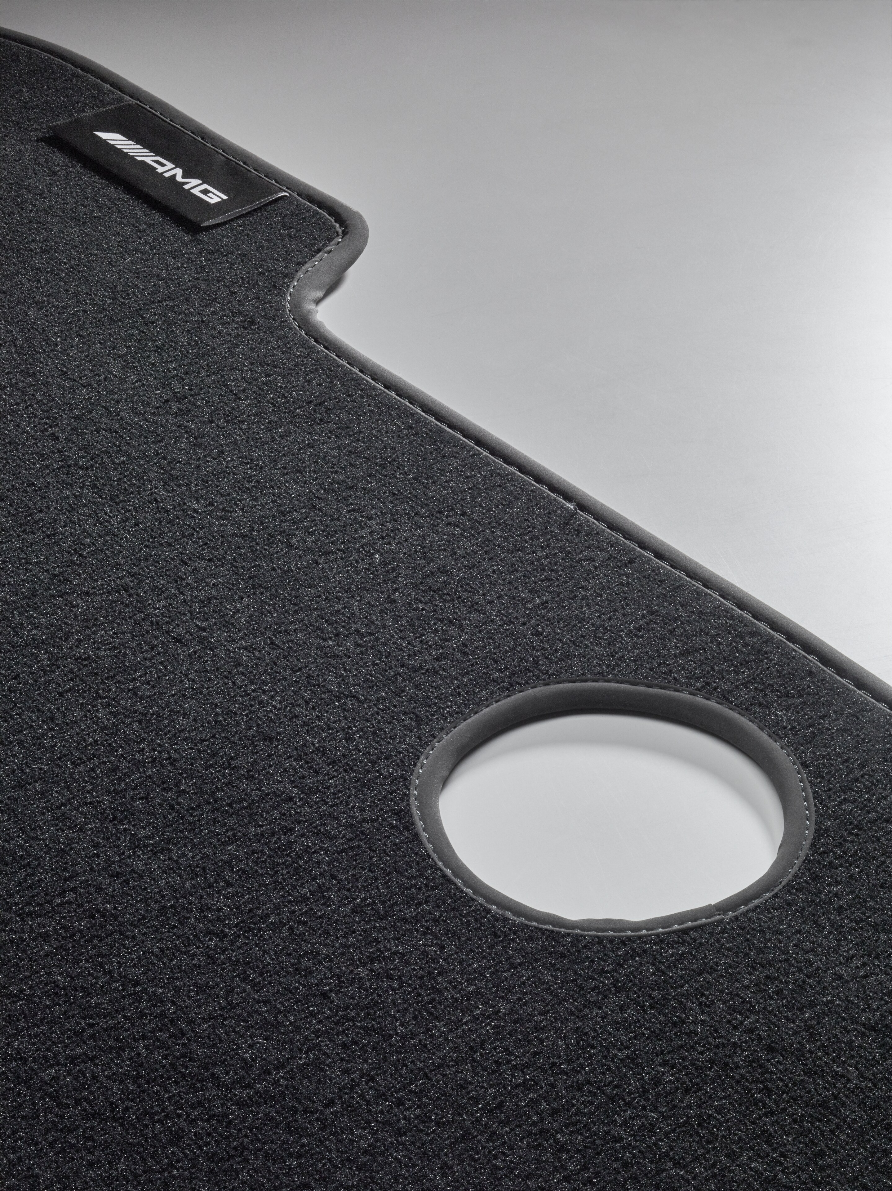 Bagageruimtebescherming vloermat, nauwkeurig passend - zwart, polyamide