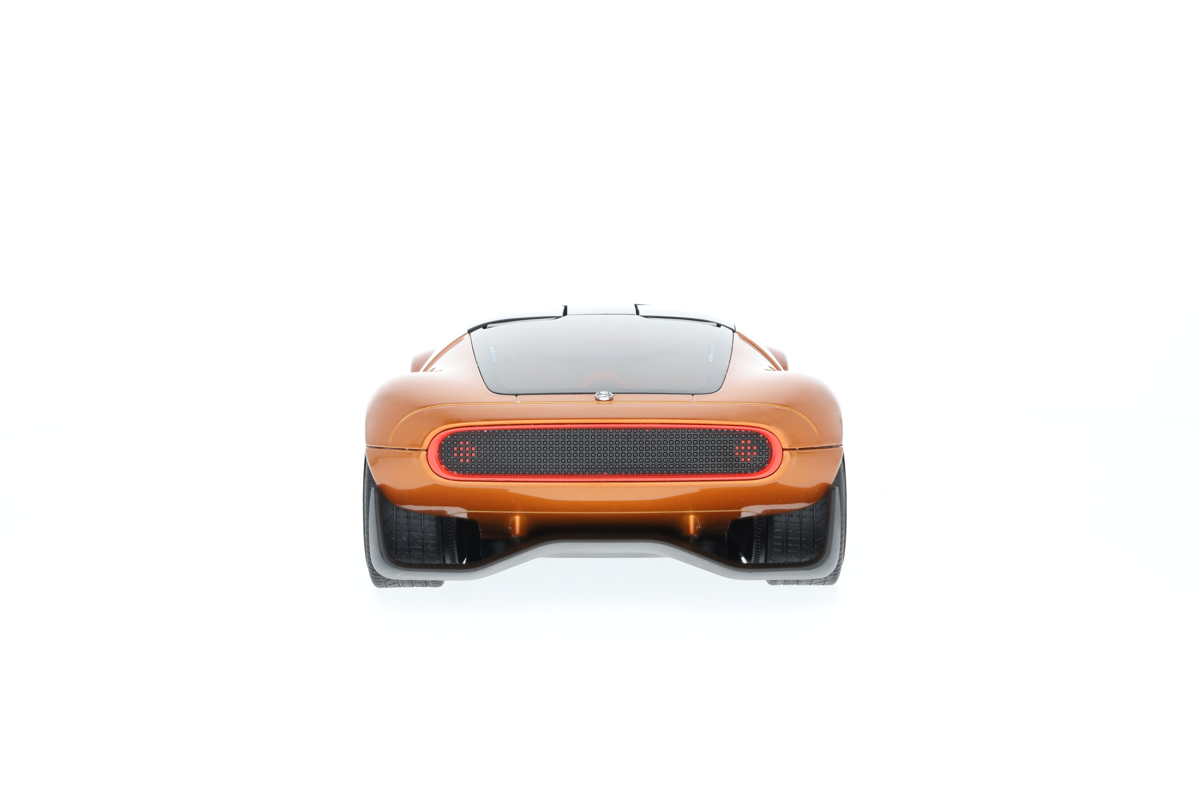 Vision One-Eleven, Showcar - oranje, NZG, 1:18