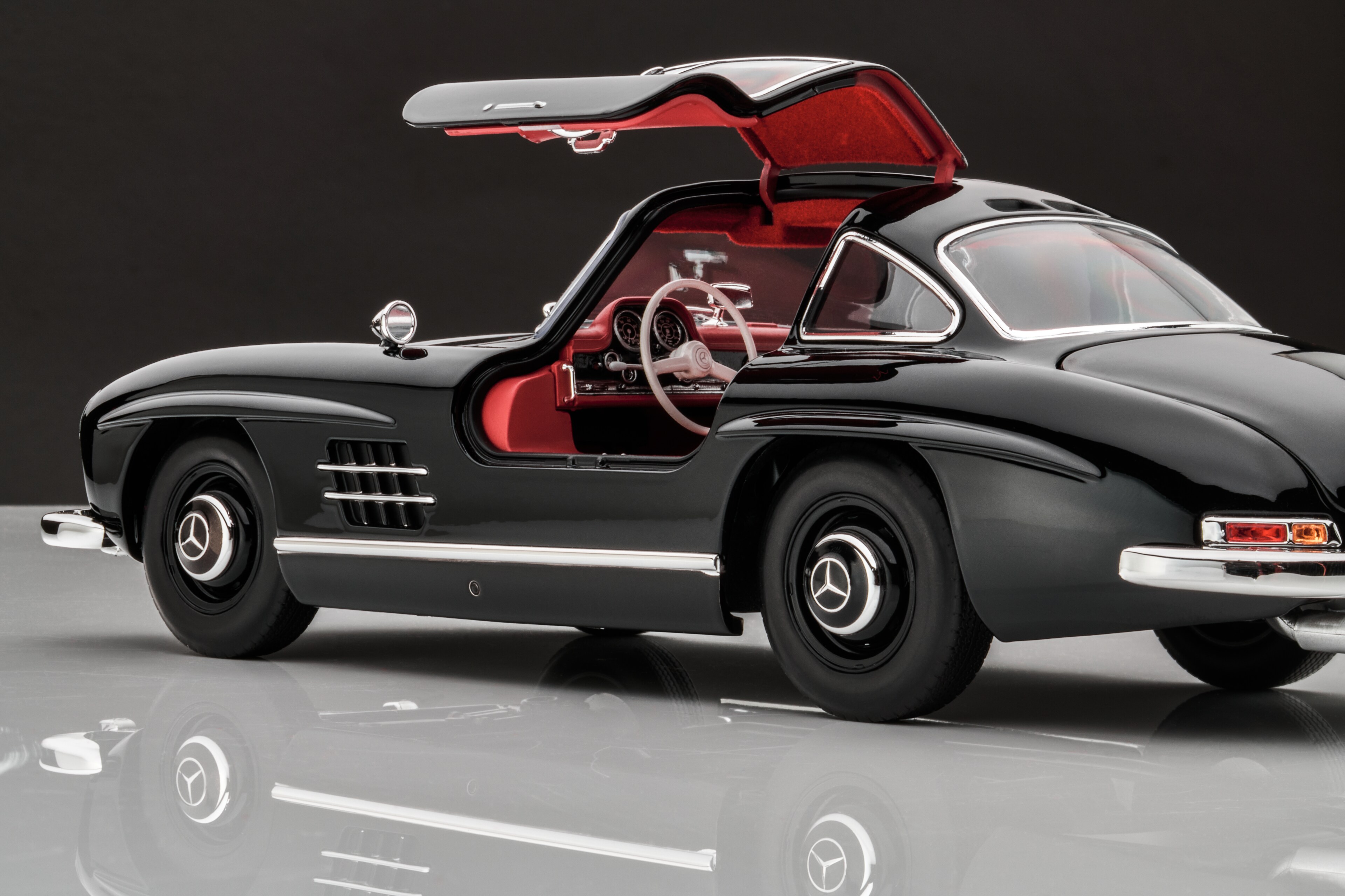 300 SL coupé (1954-1963) W 198 - zwart, Norev, 1:18