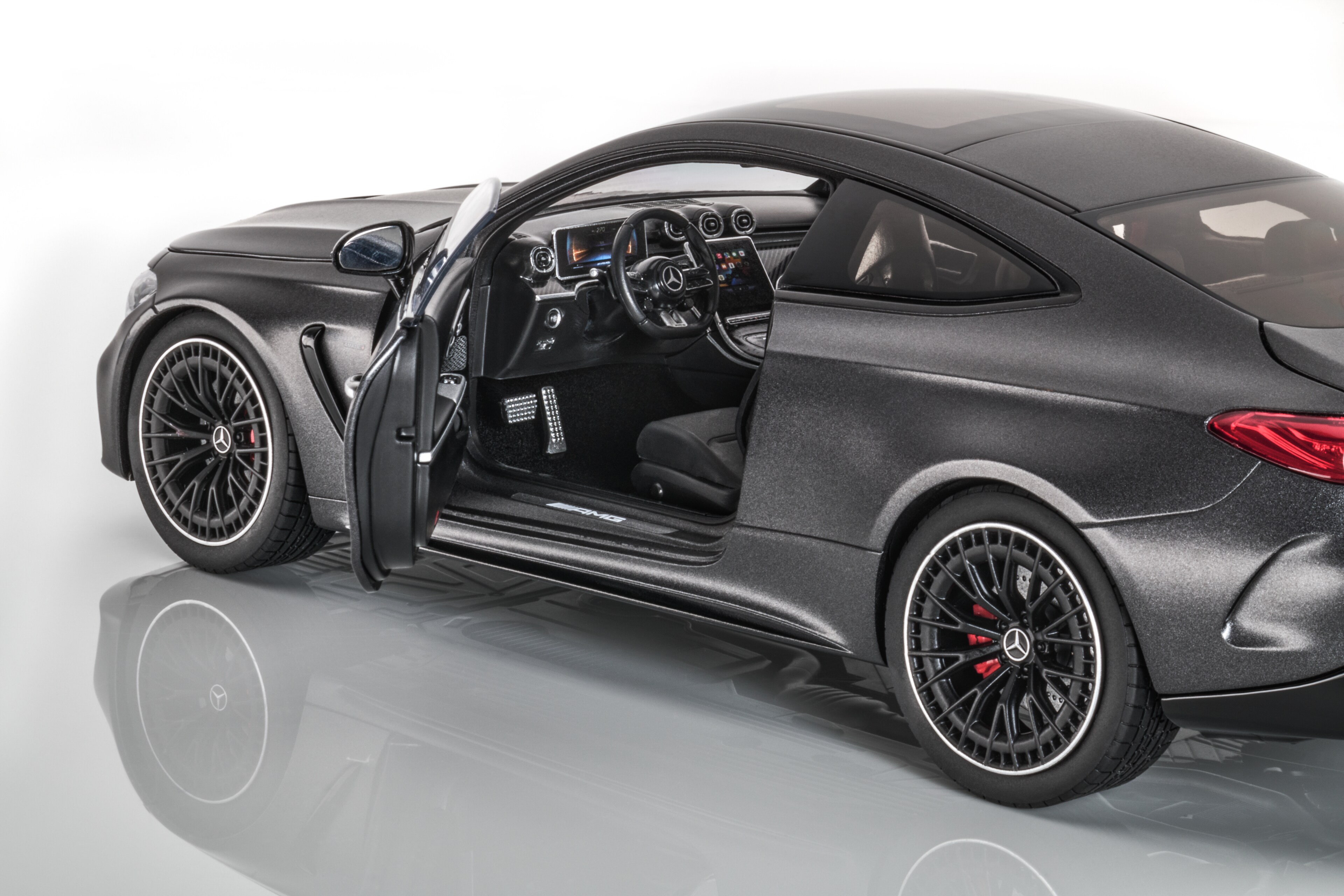 Mercedes-AMG CLE 53, Coupé, 4MATIC+, C236 - MANUFAKTUR grafietgrijs magno, NZG, 1:18