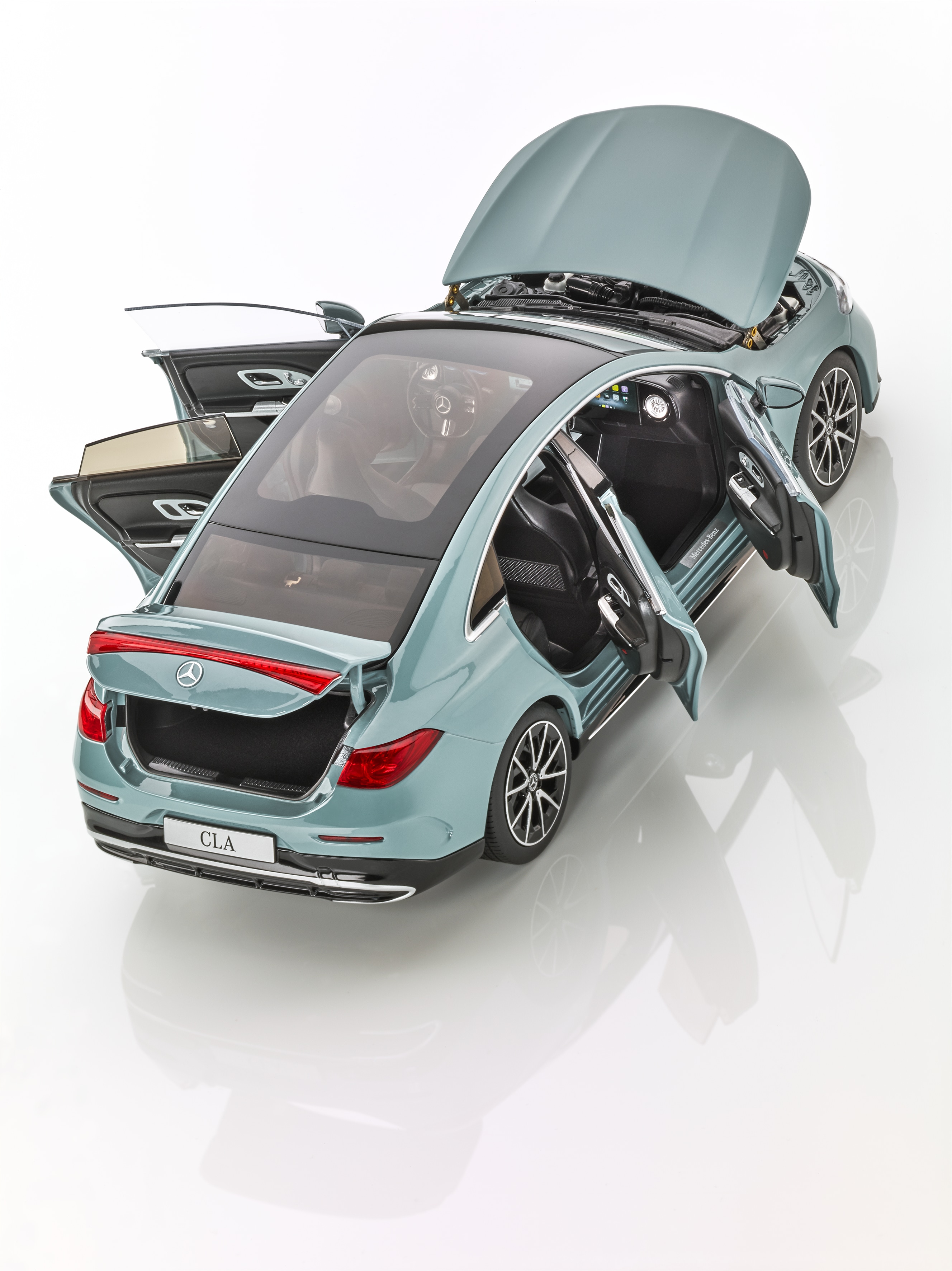 CLA coupé, C178 - aquamint, NZG, 1:18