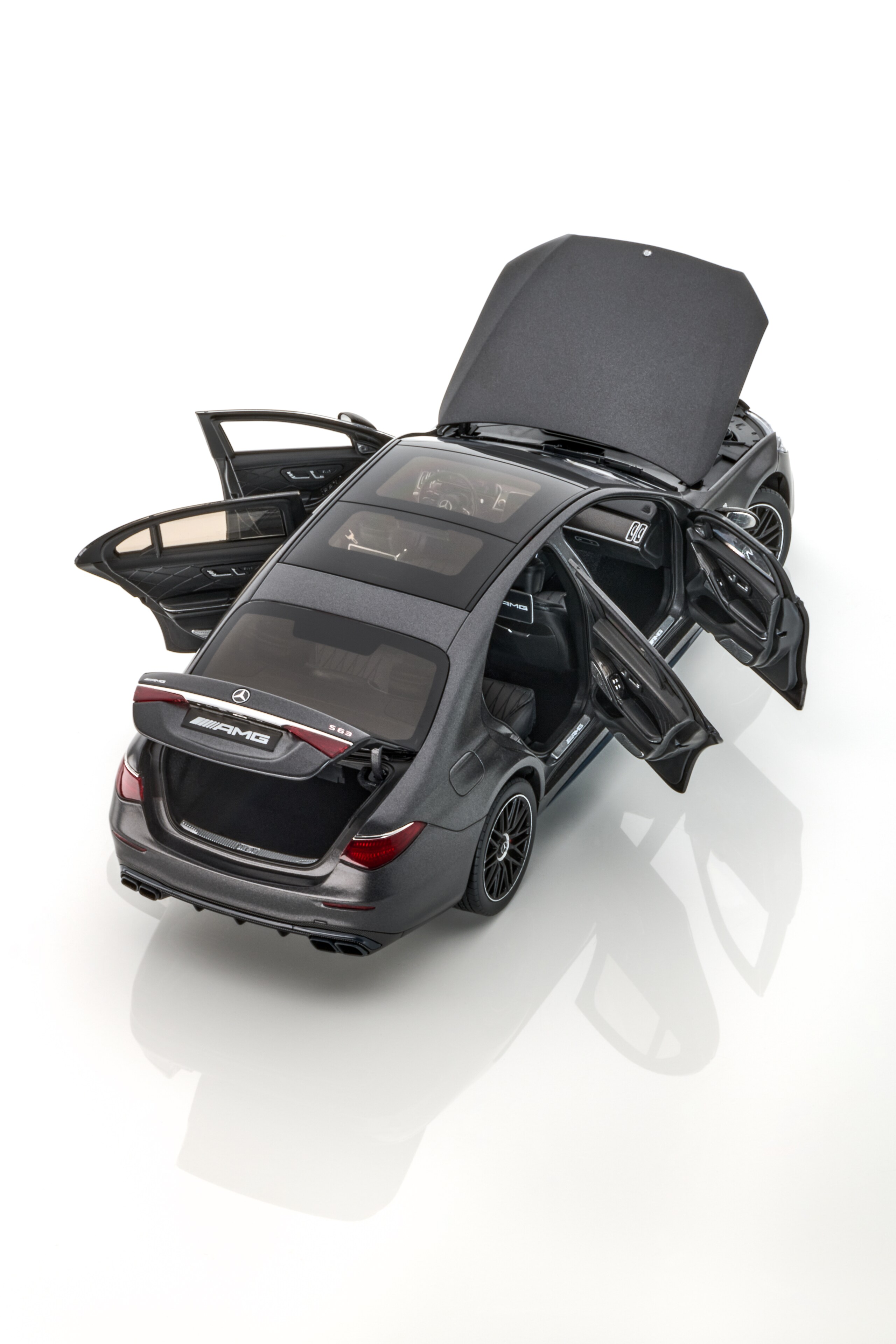 Mercedes-AMG S 63, E  PERFORMANCE, V223 - MANUFAKTUR grafietgrijs magno, NZG, 1:18