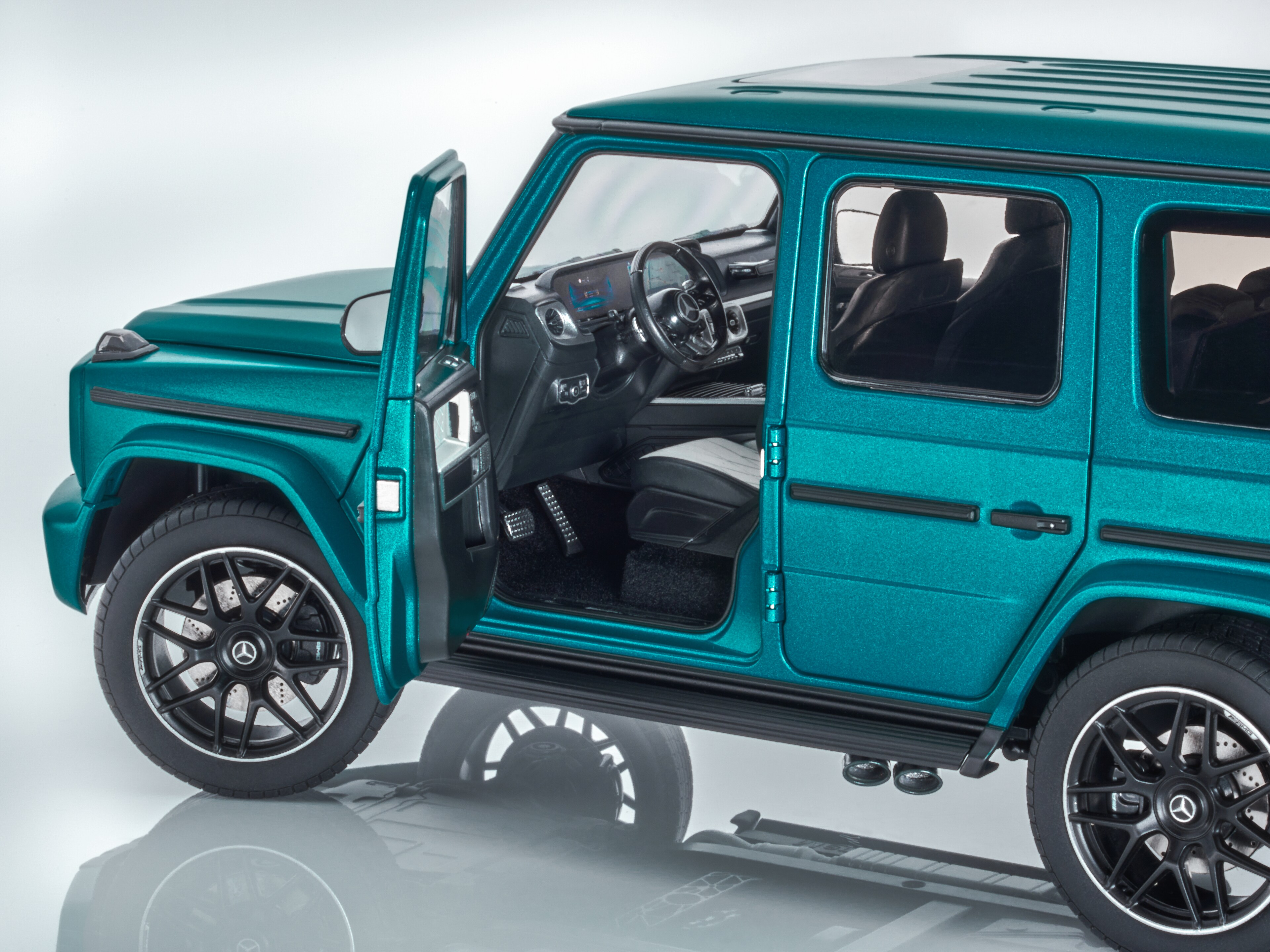 Mercedes-AMG G 63, Terreinwagen, W465 - NZG, 1:18
