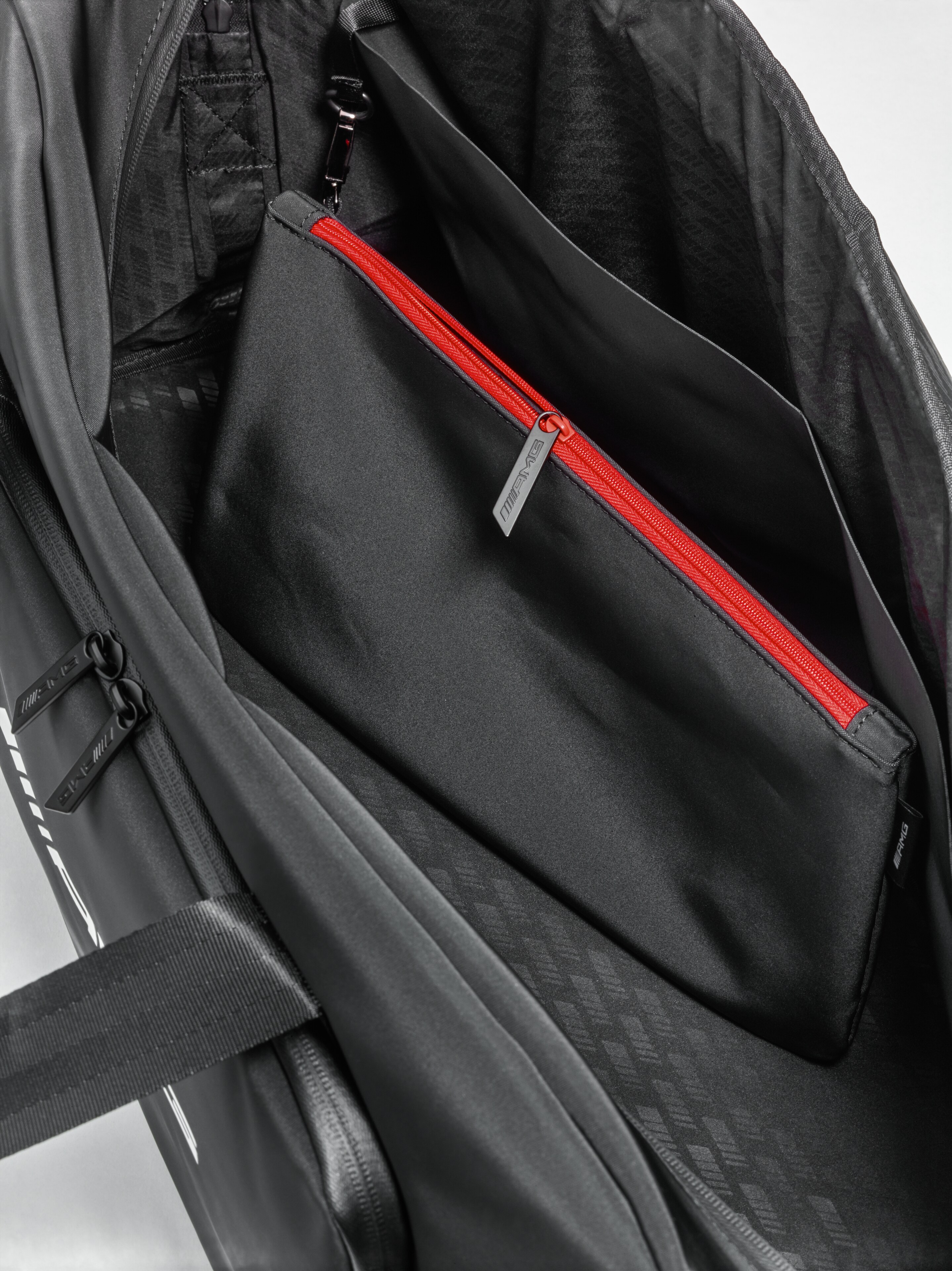 AMG-weekendtas - zwart, pvc / polyester / polyester